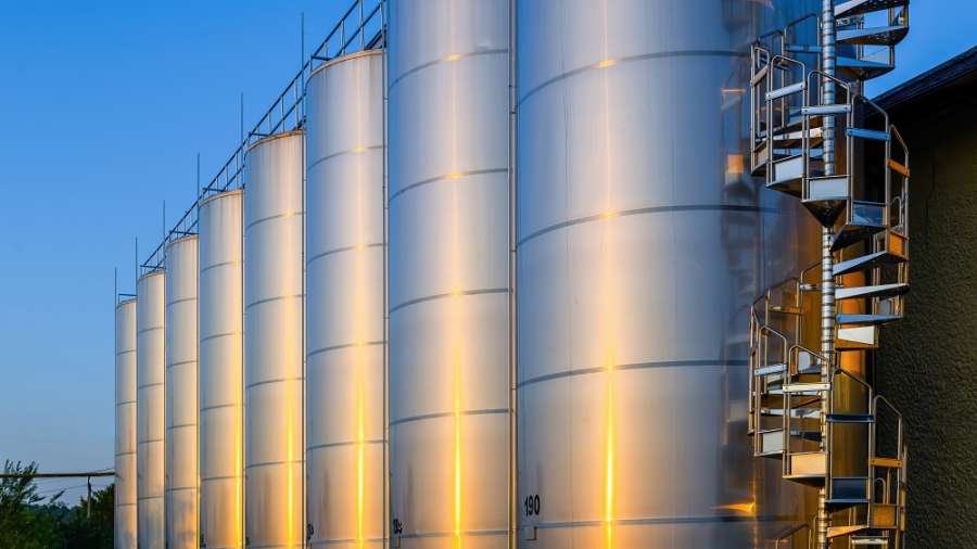 Характеристики цистерн для нефтепродуктов